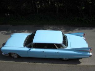 Cadillac_Flattop_fiftynine_for_sale.jpg